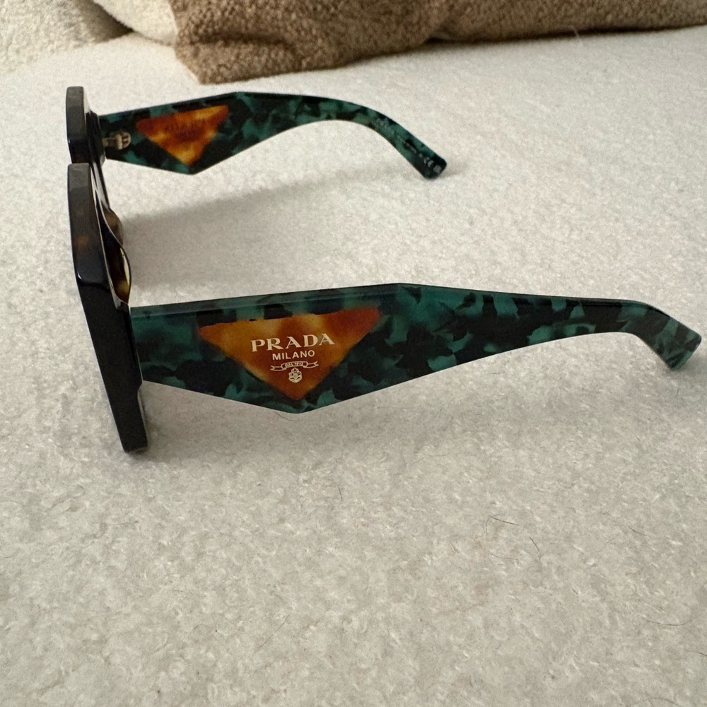 Prada Tortoise Sunglasses PR 23YS - Picture 3 of 5